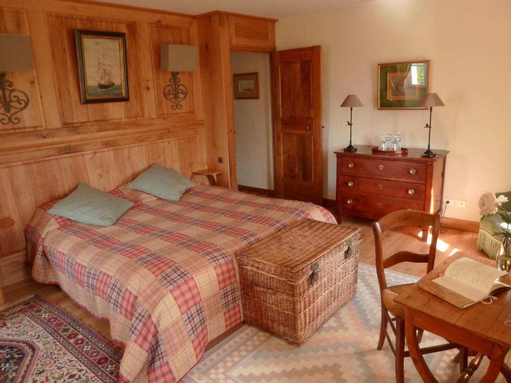 Chambres D'Hotes Du Hameau Les Brunes Bozouls Værelse billede